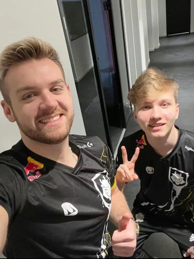 BLG赛后群访 ELK直言对线没打过Ruler bin：都打得没对面好